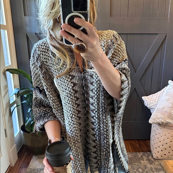 New Bohemian Loom Moroccan Knit Tasseled Handmade Poncho Cardigan Sweater - Picture 7 of 11